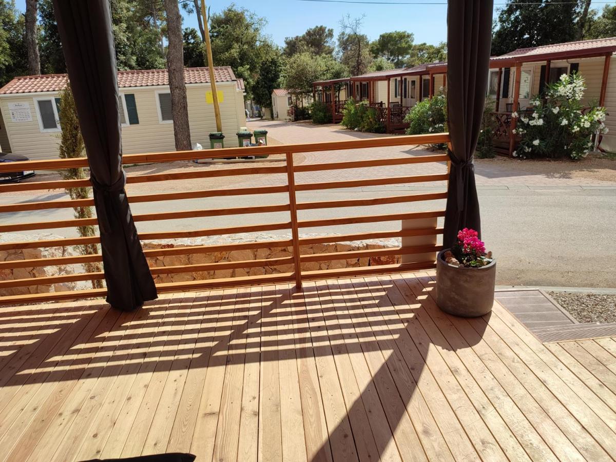 Mobile Home Agava Biograd Na Moru Exterior foto
